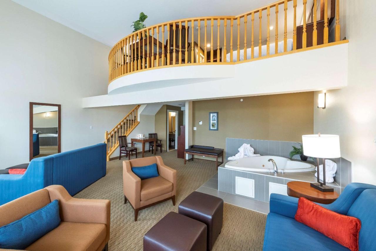 Comfort Inn & Suites Medicine Hat Luaran gambar