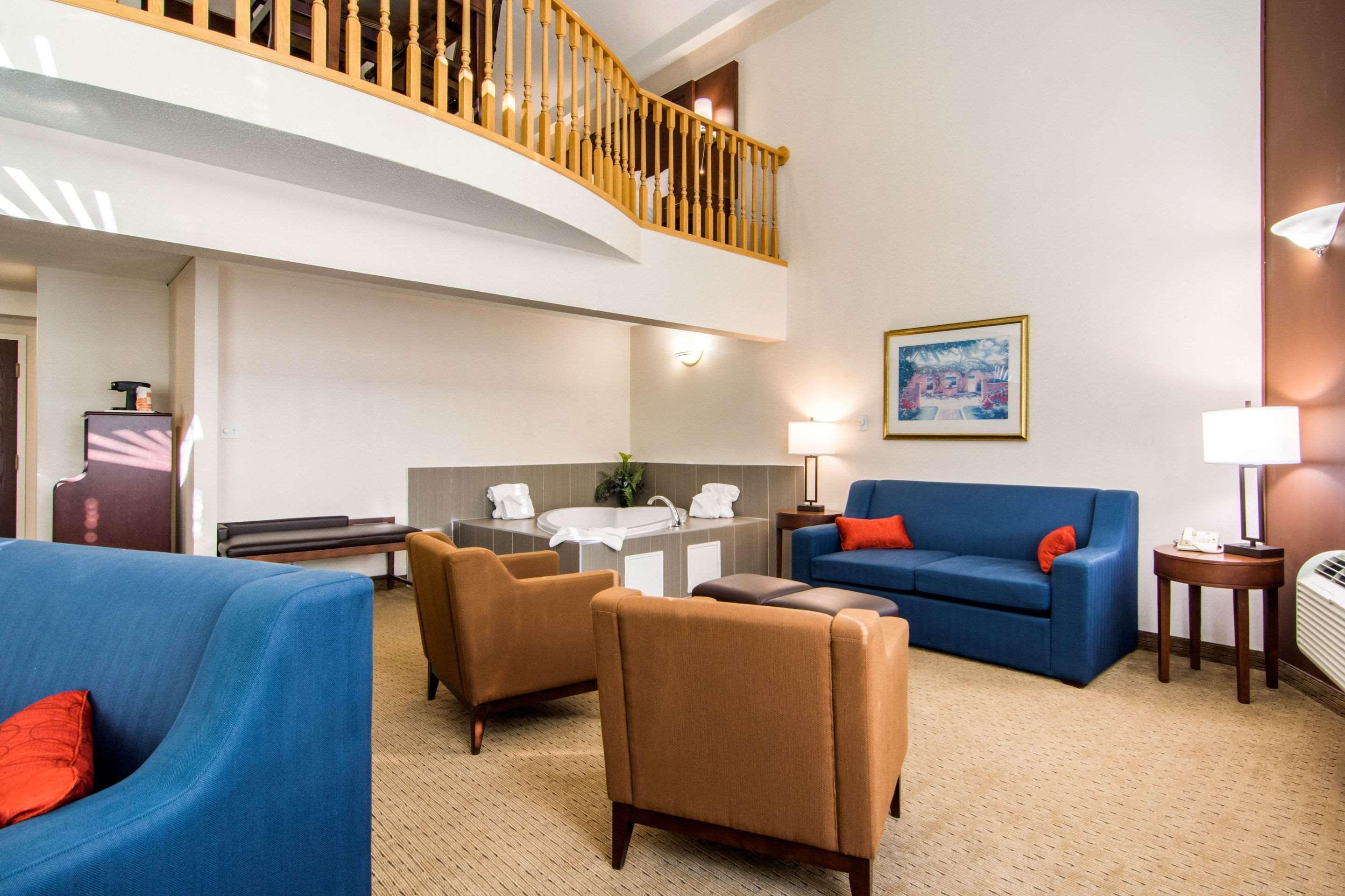Comfort Inn & Suites Medicine Hat Luaran gambar