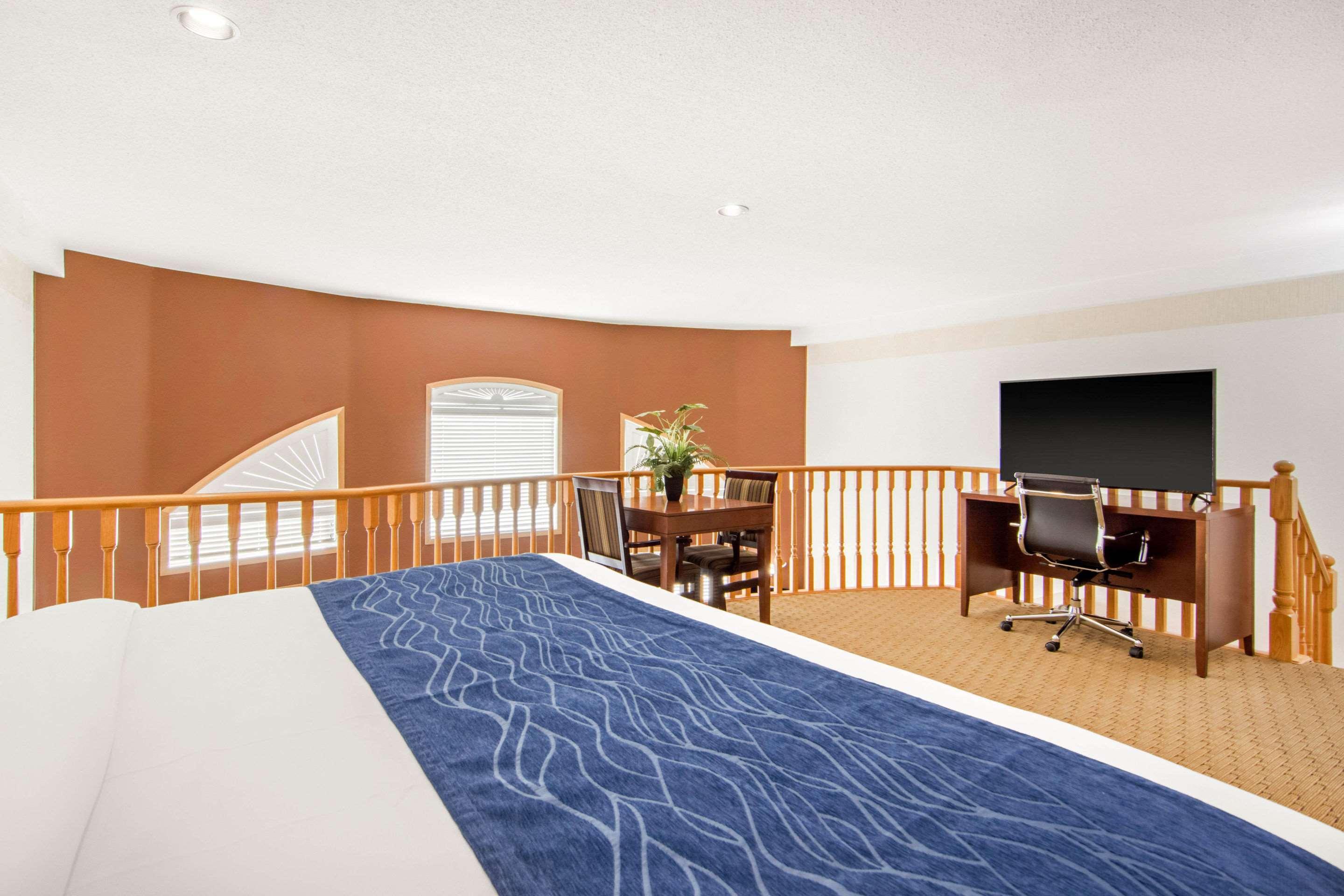 Comfort Inn & Suites Medicine Hat Luaran gambar