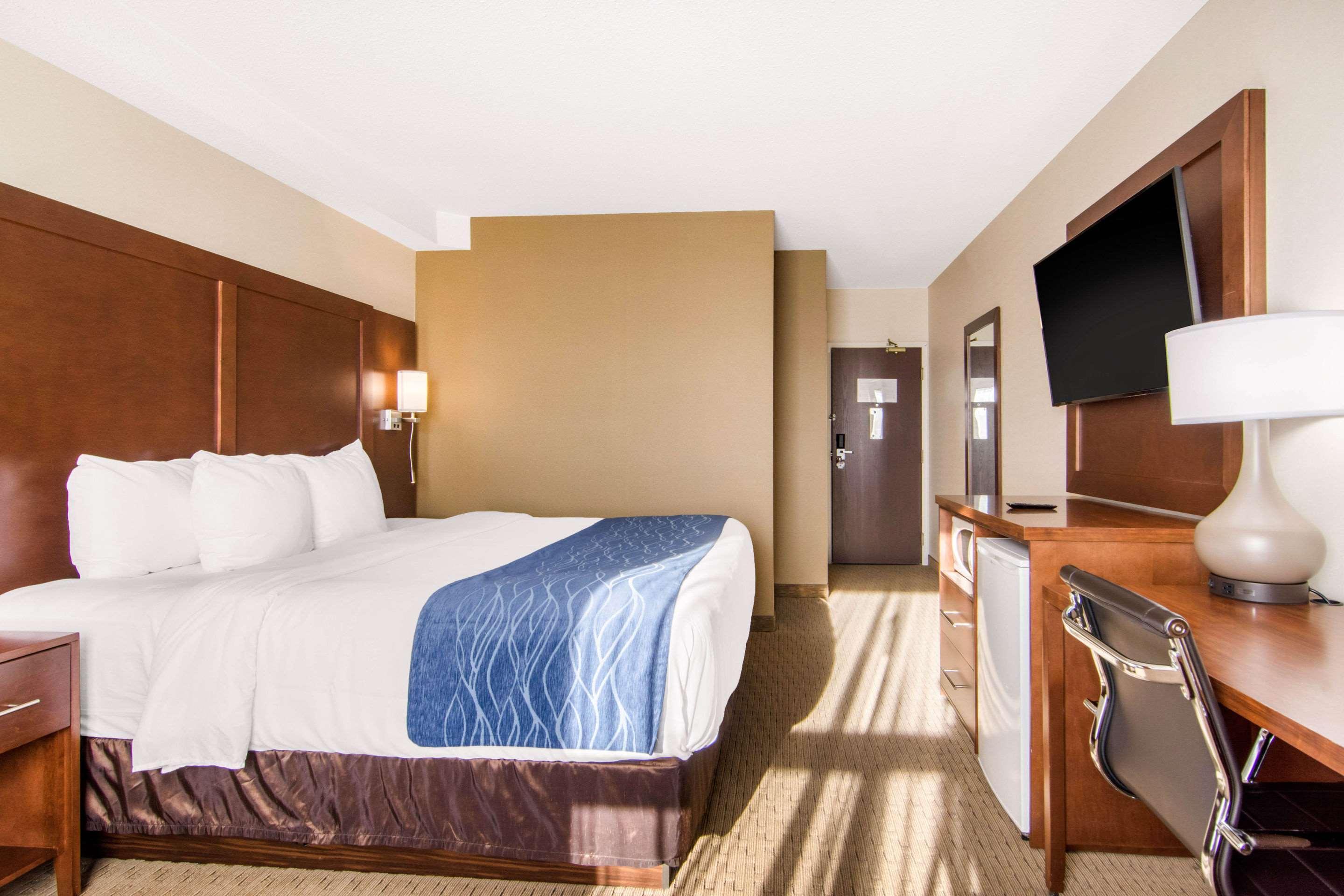 Comfort Inn & Suites Medicine Hat Luaran gambar