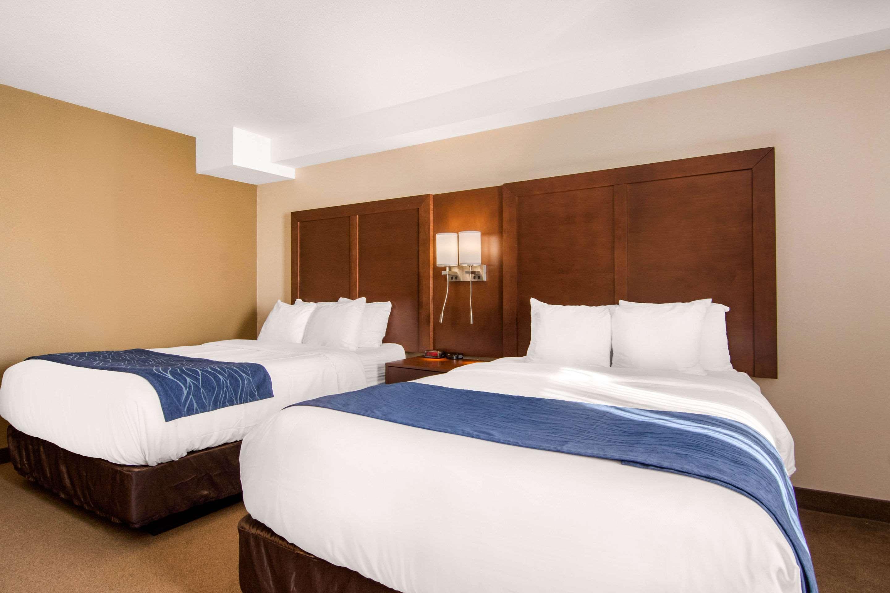 Comfort Inn & Suites Medicine Hat Luaran gambar