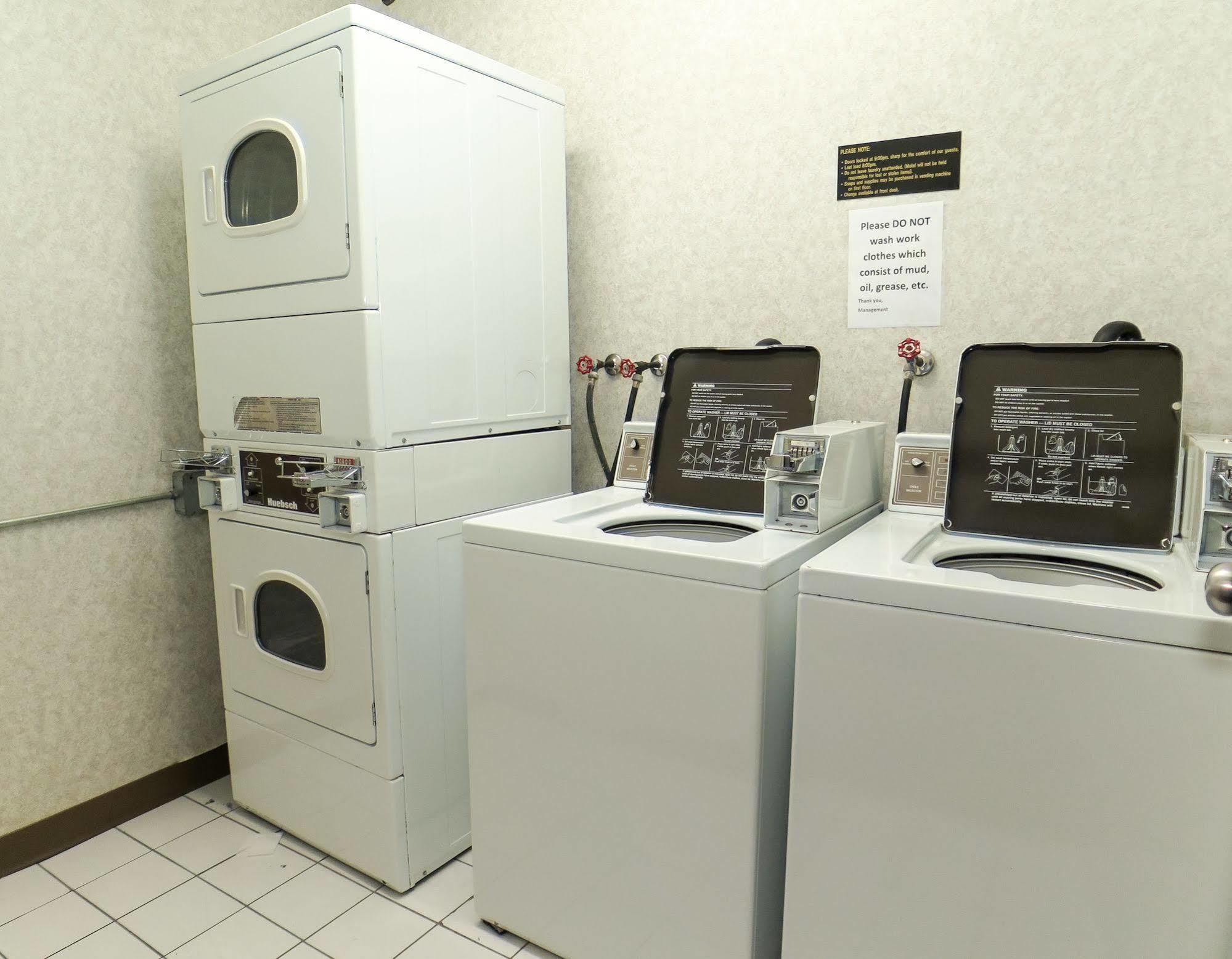 Comfort Inn & Suites Medicine Hat Luaran gambar